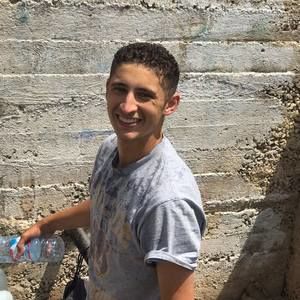 Meet your Posher, Naser